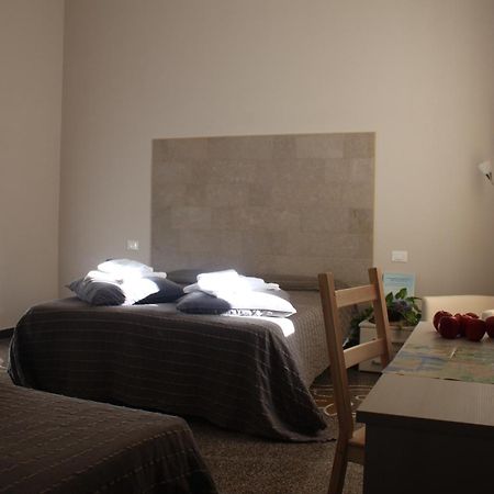 B&B Cernaia 42 Специя Номер фото